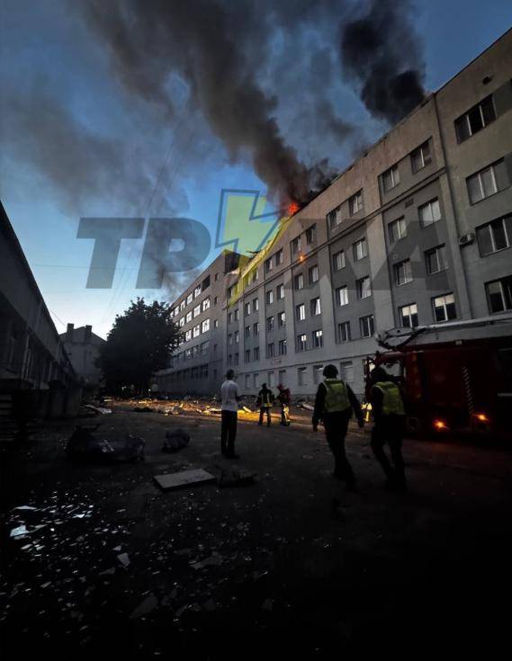 皇冠信用網会员申请_这招挺狠！俄军连续72小时轰炸乌克兰西部皇冠信用網会员申请，要切断北约军援大动脉