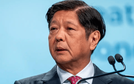 皇冠信用网开号_连撞3次中国海警船皇冠信用网开号,菲律宾得寸进尺,关键时刻,解放军果断出手,这出“碰瓷”闹剧该收场了