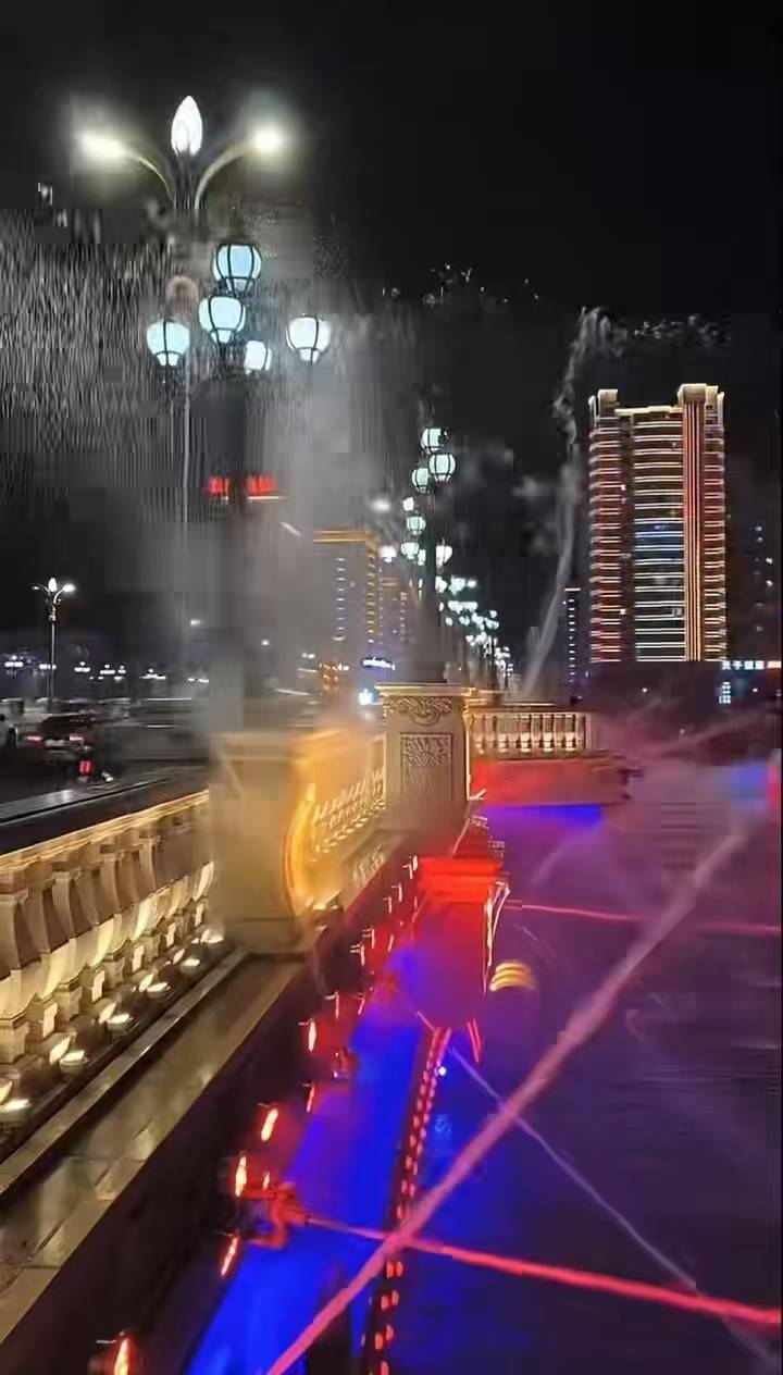 皇冠信用网
_“路过的都没放过!”吉林延吉一喷泉转向喷向人行道皇冠信用网
,当地:已恢复,是程序设定问题