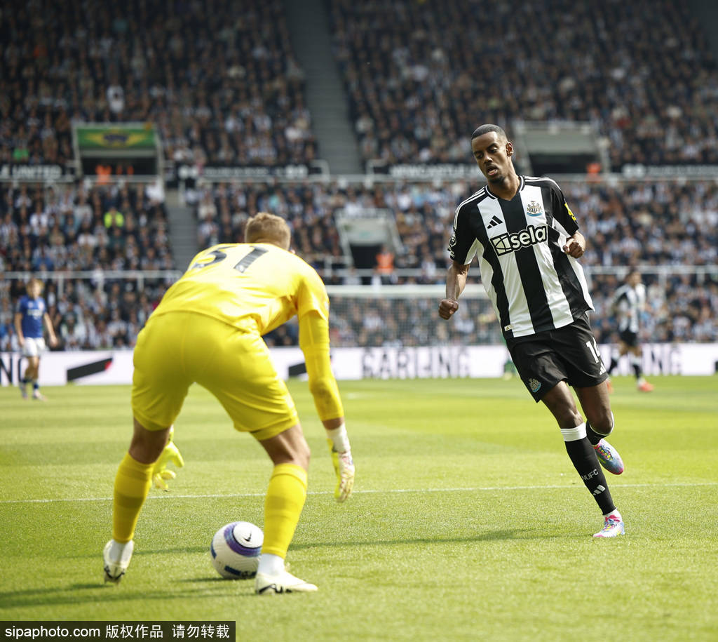 皇冠信用網代理申请_引援大手笔！利物浦1.3亿求购伊萨克皇冠信用網代理申请，3500万格伊转会能否成真？