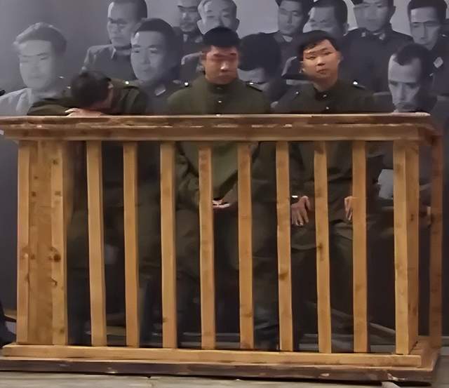 离谱皇冠账号申请！俄罗斯把日本雇佣兵俘虏关笼子里游街示众？和中国有关系？ | 皇冠账号申请