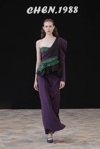 皇冠足球平台代理_江服陈龙CHEN.1988大秀米兰收官皇冠足球平台代理，“理想之秋”引国际共鸣