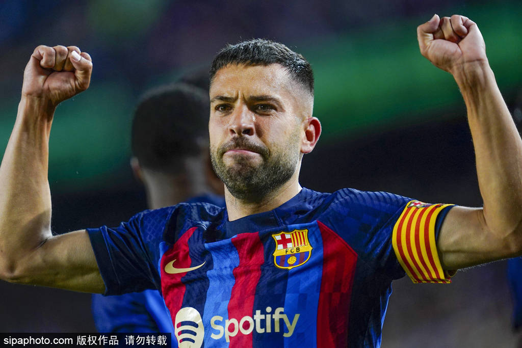 迈阿密热火vs圣安东尼奥马刺_17年22冠迈阿密热火vs圣安东尼奥马刺！36岁西班牙传奇后卫阿尔巴自宣 赛季结束后退役