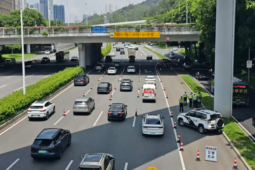 皇冠hga026
_全市严查皇冠hga026
!为期一年!深圳启动电动自行车专项整治