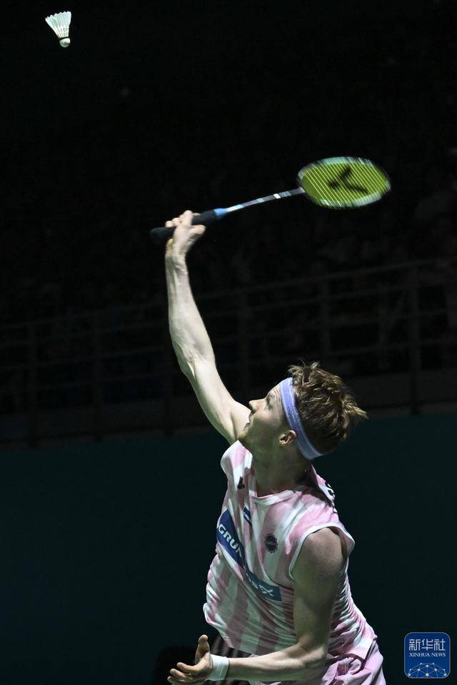 皇冠代理注册_羽毛球丨马来西亚公开赛：石宇奇晋级决赛