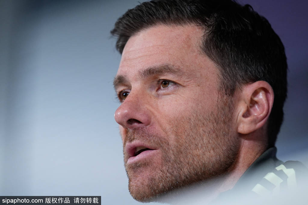 新2手机网站_阿隆索下课真相揭秘：皇马为何不再给他机会新2手机网站？