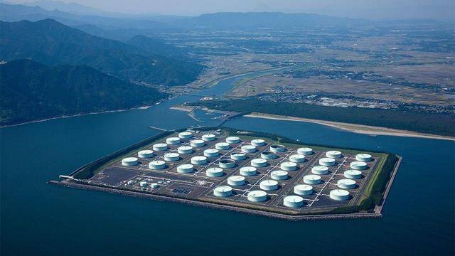 世界杯信用盘如何注册 _48年来第一次！日本真要撑不住了世界杯信用盘如何注册 ，高市早苗正式宣布，释放国家石油储备！