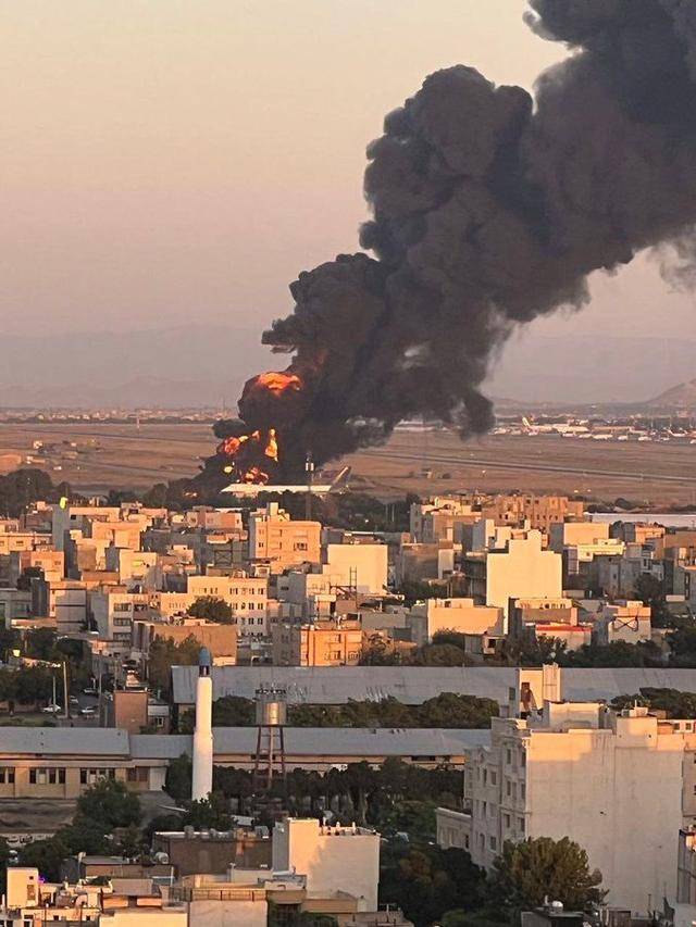 介绍个信用网网址_以军称在伊朗马什哈德机场击落一架空中加油机