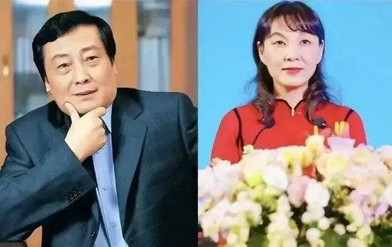 皇冠信用网
_宗庆后与私生子的合影曝光皇冠信用网
,五官神似(组图)