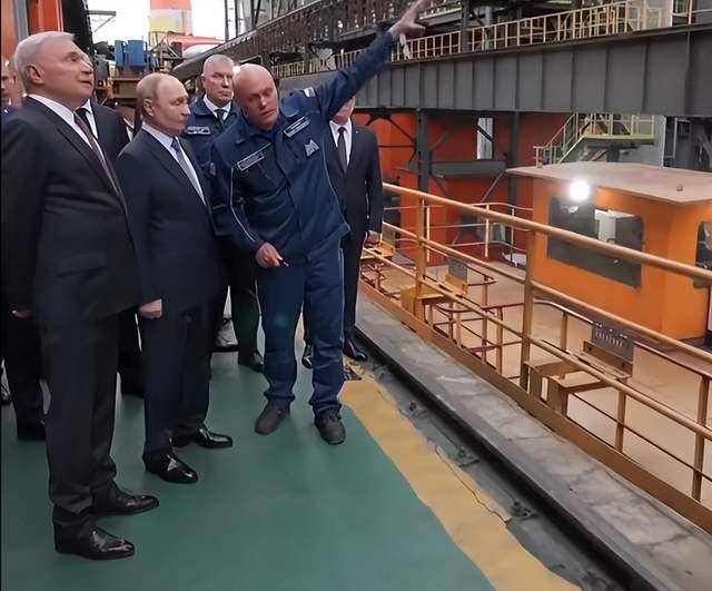 皇冠信用网网址_特朗普大发雷霆皇冠信用网网址，誓要搞垮俄罗斯！普京沉默3天后终于“出手”