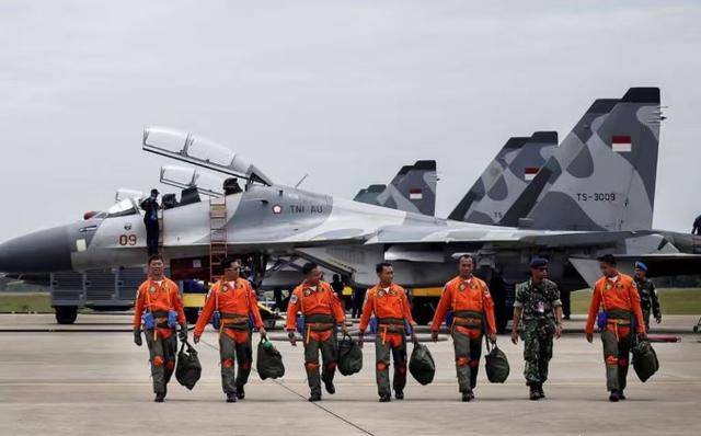 皇冠信用網最高占成_印尼官方首次透露!42架歼10C不是空穴来风皇冠信用網最高占成,中国会点头吗