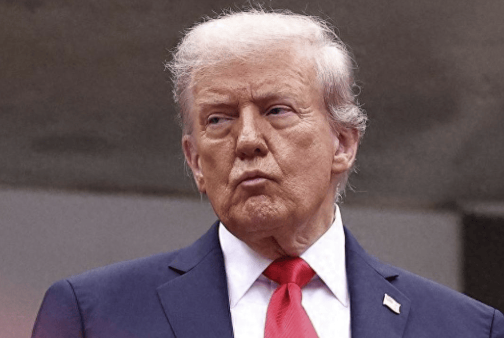 皇冠登一登二登三区别_全面反华开始？特朗普不当老二皇冠登一登二登三区别，9国在白宫签字，要废中国王牌